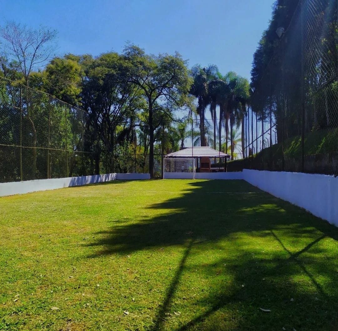 Campo gramado do Sítio do Jota
